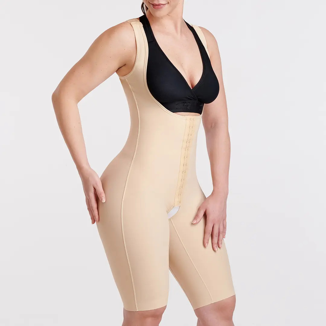 Marena Recovery FCBHRS Curves Kompressionsmieder: Perfekte Unterstützung für kurvige Frauen nach Liposuktion (Fettabsaugung) Marena Recovery FCBHRS Curves Kompressionsmieder: Perfekte Unterstützung für kurvige Frauen nach Liposuktion (Fettabsaugung)